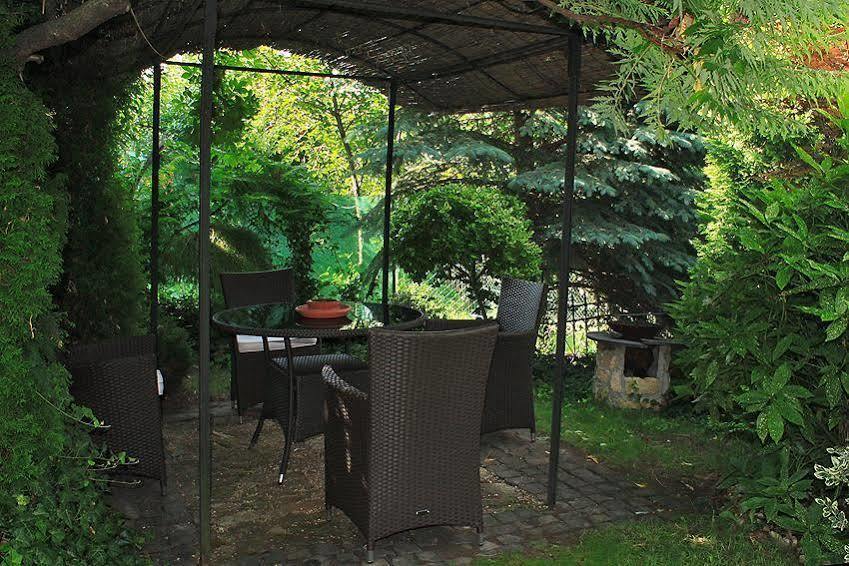 Panorama Panzio Hotel Eger Exterior photo